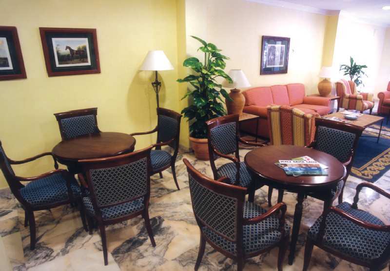 Hotel Trafalgar เฮเรซ เด ลาฟรอนเตรา ร้านอาหาร รูปภาพ